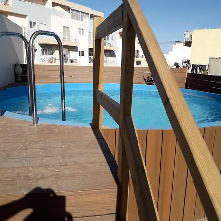 Buccaneers Boutique 4*