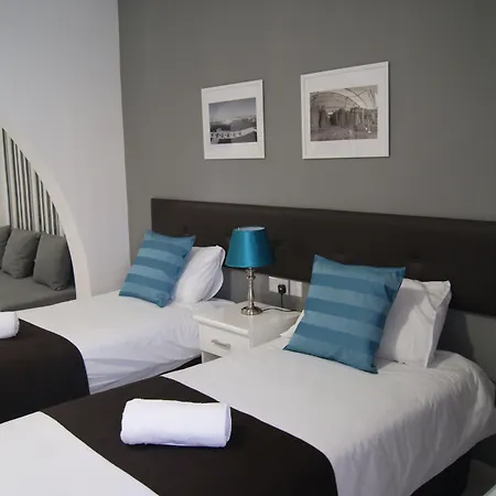 Buccaneers Boutique 4*