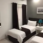 Buccaneers Boutique 4*