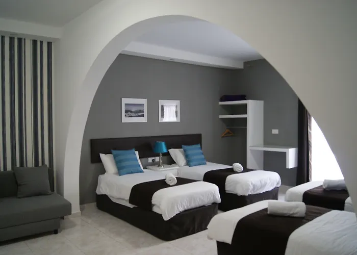 Buccaneers Boutique Πανσιόν Σεντ Πόλς Μπέι